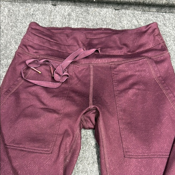 Aerie Purple Leggings with Elastic Waistband and Tapered Fit - Picture 6 of 6